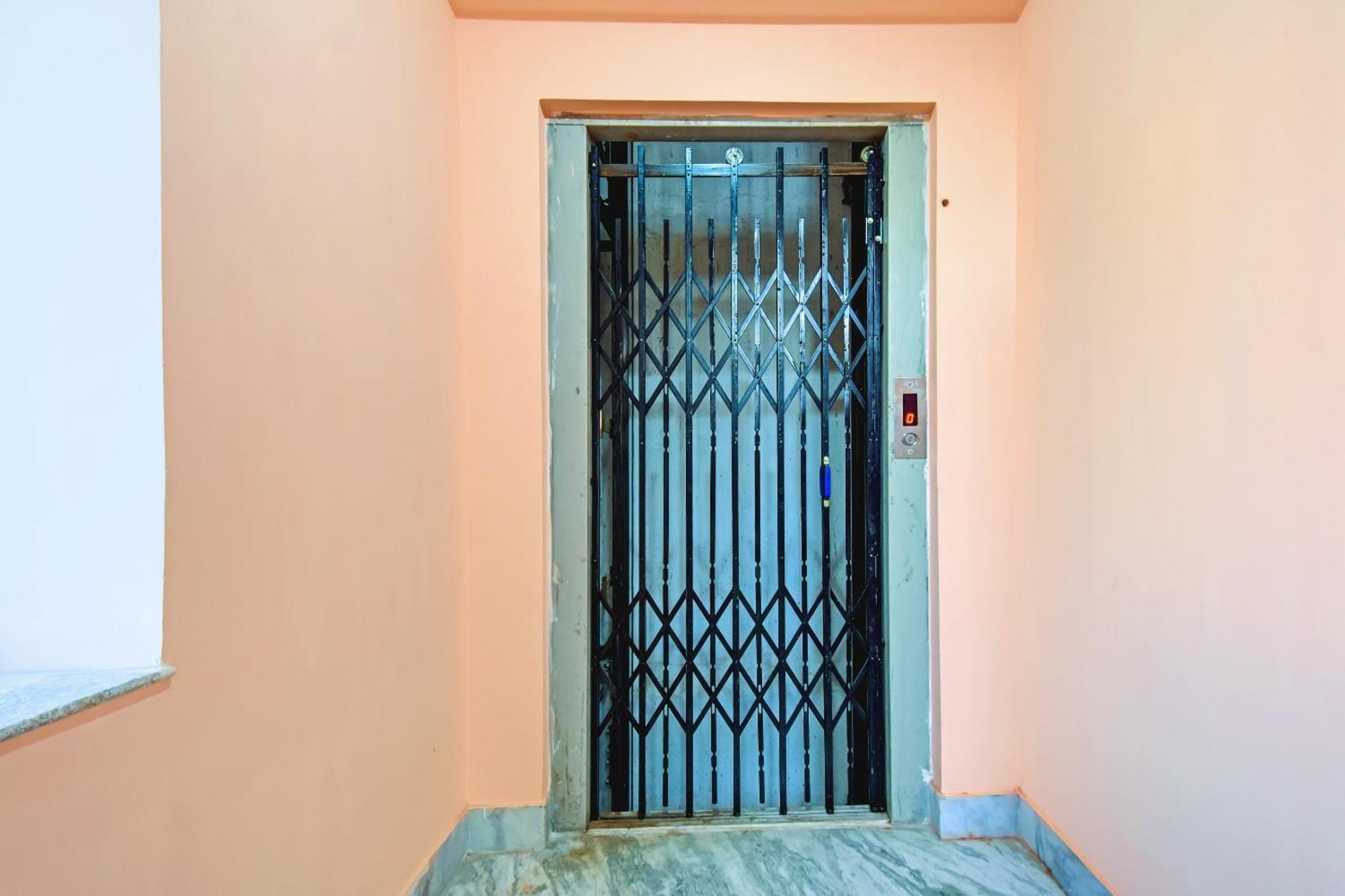 Hotel O Shree Residency Calcutta Eksteriør billede
